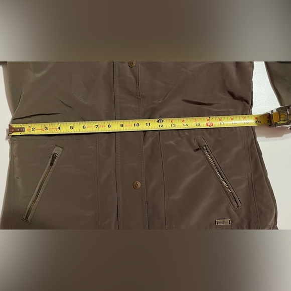 Women Abercrombie & Fitch fleece lined water & wind resistant army green coat L - Picture 12 of 12